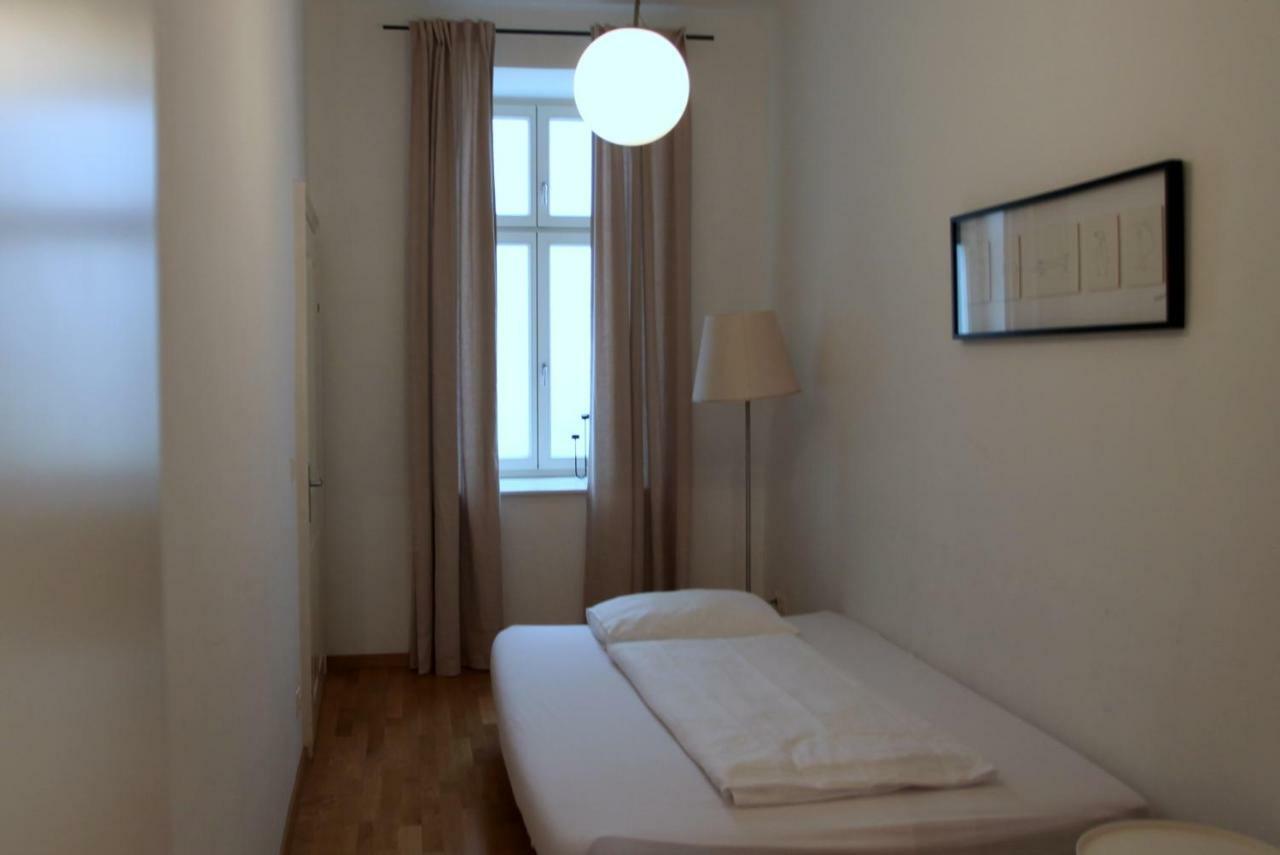 Casa Nostra - Zentrale Wohnung Am Augarten Viyana Dış mekan fotoğraf
